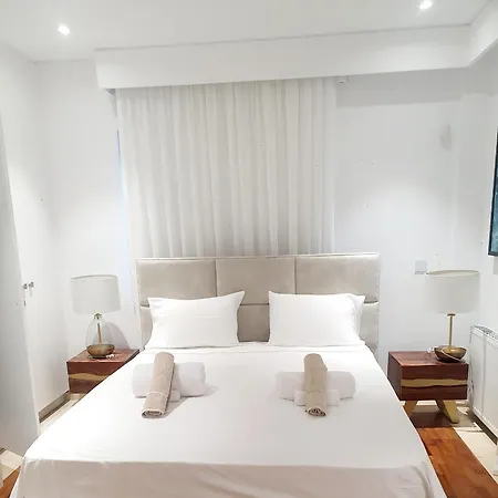 Villa Luxury 3 Bedroom Villa With Private Pool In Paphos *