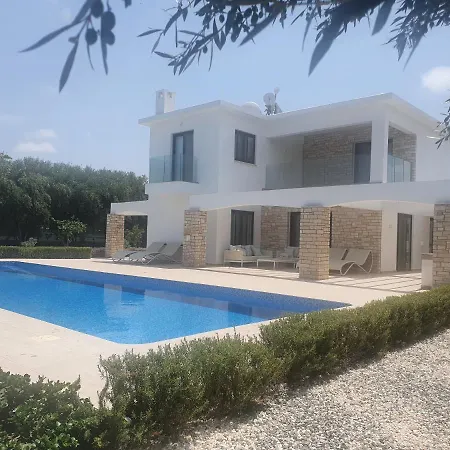 Villa Luxury 3 Bedroom Villa With Private Pool In Paphos Paphos