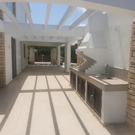 Luxury 3 Bedroom Villa With Private Pool In Paphos * Πάφος